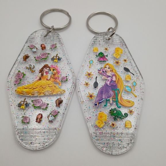 Motel Keychain Custom Retro Styled Disney Princess Keychains with Glitter - Picture 1 of 2